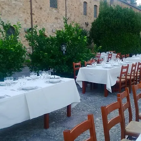 Appartamento Sleeps 4 With Pool